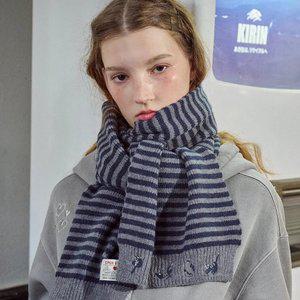 캣스티치 스트라이프 머플러 네이비