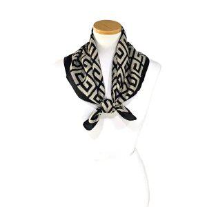 [와이제이] 격자 프린팅 스카프