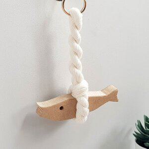 [이앤]액막이소품 명태 북어 명주실 행운 액운방지 삼재막이오복 벽장식 빈티지소품 이사 개업 집들이