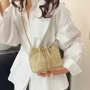 라탄 체인 캐주얼 버킷백 미니 필수템 가방 여성 백 (WFJ3537)