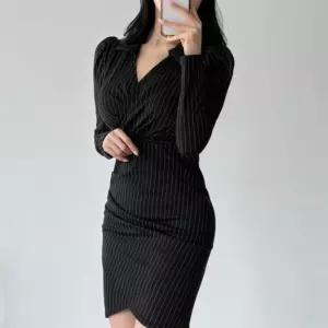 여성 브이넥 셔츠 카라 스트라이프 튤립 원피스
