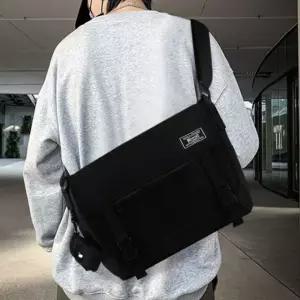 크로스백 남자 미니 웨이스트백 대학생가방 크로스바디백 슬링백가방 동전지갑 2W9D6AED3E