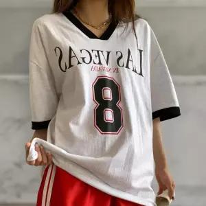 여성 힙무드 레터링 배색 브이넥 루즈핏 반팔 티셔츠