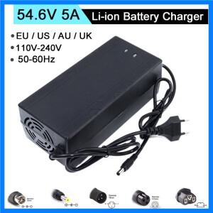 54.6V 5A 충전기 13S 48V 배터리 팩 충전기 5A 빠른 충전 정전류 및 정전압 완전 자동 정지
