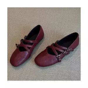 스파이더맨 여성 양가죽 슬림핏 스트랩 레드 메리제인 플랫 슈즈 펌프스발레 OPH5