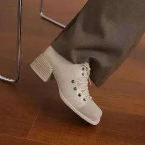 여성 빈티지 무스탕 메리제인 스틸레토 스트랩 통굽 힐 C08Z5G 잇템2