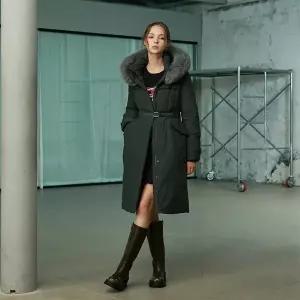 에고이스트 [전략] 인퀼팅 벨티드 폭스퍼 구스 롱다운 (ER4TD006)