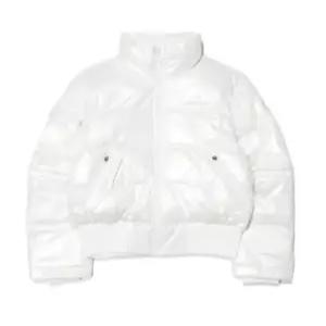 아이더 스투키P 여성 숏 다운 자켓 DWW24553