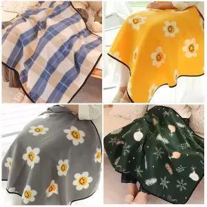 (원플러스원) 다용도 무릎담요 /어린이집 사무실 수능선물 카페 크리스마스선물  따뜻한 병원 학교 수능담요