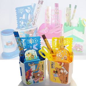 펜꽂이문구선물세트/어린이 유치원 초등 학용품 팬시 단체 입학졸업 크리스마스 산타선물