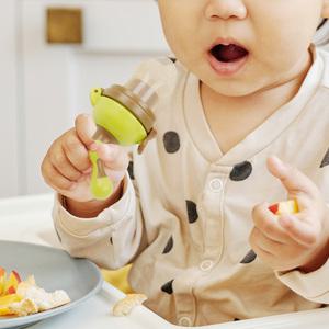 예꼬맘 실리콘 트위스트 유아 과즙망 아기 과일 이유식 국민 용품