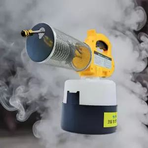 연막 연무소독기. 넓은 공간 방역