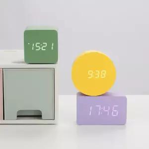 [아이정] 심플 LED 탁상시계 무소음 인테리어 디지털 알람