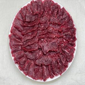 국내산 한우 뭉티기 250g + 한우 육회 300g