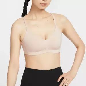 [나이키]브라탑 HQS FQ3551-207 나이키 엘레이트 미니멀리스트