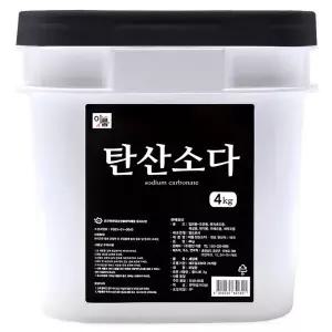 이룸 탄산소다 4kg 미국산 탄산나트륨 워싱소다 세탁보조제 세제 세정제 스푼