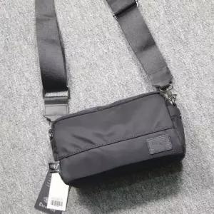 보조가방 매신저백 슬링백 미니가방 수납 크로스백 지갑형케이스 핸드백케이스 여성백팩