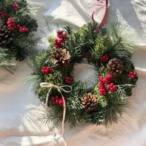 [텐바이텐]크리스마스 레드 베리 원형 리스 / 홀리데이 가랜드 홈파티 선물