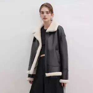 [롯데백화점]티뷰 페이크 레더 무스탕_V5D-CJK003