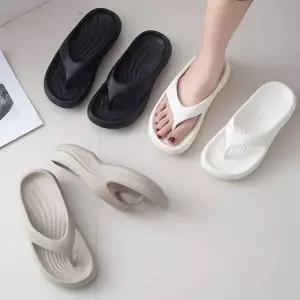 [에이치플러스몰]푹신한 여성 경량 쿠션 슬리퍼 쪼리 샌들 5cm 웨지 경량