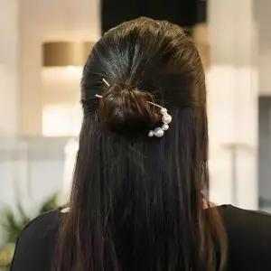 [하프클럽/셀러허브_여성트랜드패션]진주알 올림머리 헤어코사지 U자핀