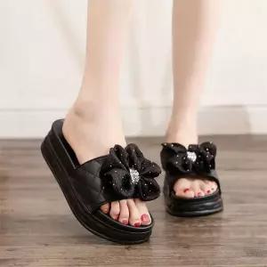 큐빅쉬폰 리본 통굽 슬리퍼 WFHQ83U