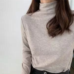 패션 신상 티셔츠 여자 목폴라 면스판 스판 긴팔 티 (WFJ425G)