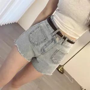 여자 앞포켓 투버튼 밑컷팅 3부 데일리 청반바지