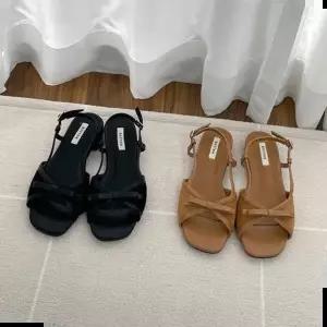 플랫샌들 여성 스웨이드 포인트 토오픈 슬링백 샌들