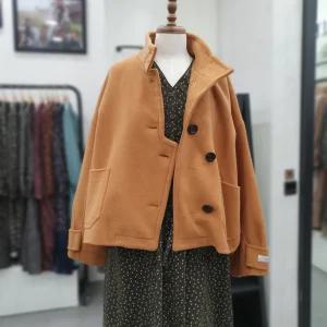 써스데이아일랜드언발란스 핸드메이드 자켓 T248MJK232W2049046