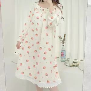 딸기러버 프릴 긴팔 원피스잠옷 파자마 호캉스 가을룩 편한옷 꾸안꾸