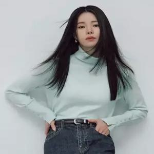 더엣지 theatg 25FW 소프트 터틀넥 니트 (블루브라운 에디션) 블루