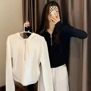 트렌디 하프집업 크롭 후드티 여성 봄가을 데일리 루즈핏 2개 세트