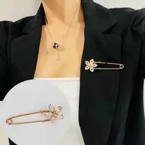 [에이치플러스몰]꽃 브로치 옷수선 패션옷핀 옷고정 스카프핀