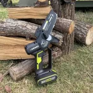 WORX 미니 체인톱 충전식 소형톱 WD331 (WFKAQGX)