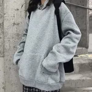 무지 디자인으로 깔끔한 어느패션에나 코디하기 좋은 남녀공용 커플 후드티 베이직핏 겨울 코디 티셔츠