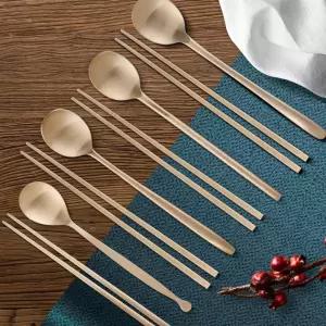 반찬 방짜유기젓가락숟가락 직사각 각인포크 수저 반상기사각냉면기생선 방짜