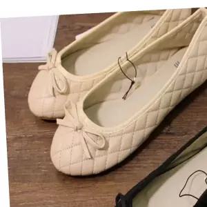 단정한 퀼팅 리본 플랫슈즈 무광 여성플랫 편한 굽없는 단화