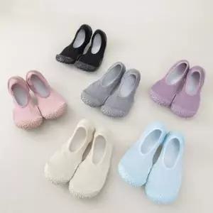 SNS대란템  조깅 러닝  헬스 실내 피트니스 필라테스 밑창 고무 덧신 양말 신발 슈즈 S892