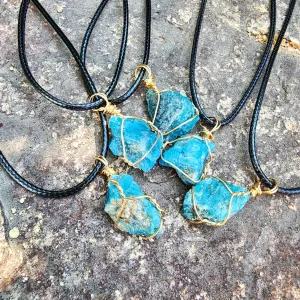 천연 인회석 원석 팬던트 블루 끈 목걸이 남녀공용 스톤 기념일선물 커플 여행 천연석