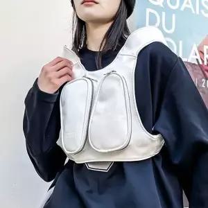 트래블 스포츠 체스트백 화이트 앞으로매는가방 앞으로매는가방