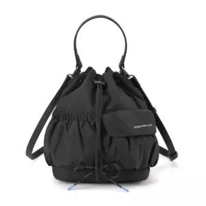 만다리나덕 크로스백 BUMP B1 8UT13001