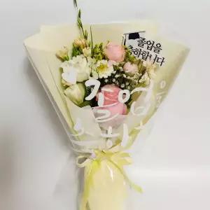 블룸픽 졸업식꽃다발 생화 꽃택배 당일제작 랜덤구성