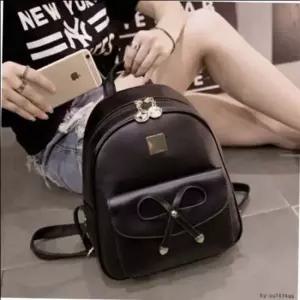 블랙 무지 디테일 구성 백팩 가방 2030 여자 가방 심