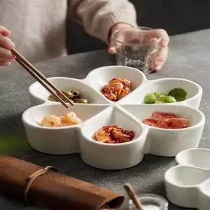 간식 반찬 플레이팅 보온 나눔 접시 그릇 예쁜 가정용 다용도 레드판다몰 매화 안주 식기 한식 디저트 플레