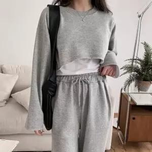 반바지 맨투맨 여모바지 통 슬랙스여성바지 언발 (WFKBNHG)