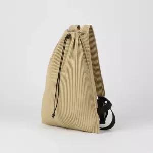 HOMME PLISSE ISSEY MIYAKE POCKET 1 KNAPSACK  HP46AG417 51)  플리츠 포켓 1 백팩)