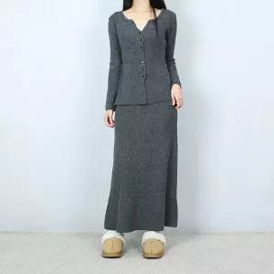 [하프클럽/파라노말샵](투피스/셋업) 골지 니트 버튼 슬림 가디건 롱 스커트 세트 (파라노말샵)