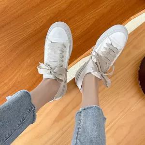 여성 가벼운 모게 은은한 펄 귀여운 패션 스니커즈