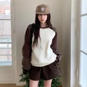 [다잇템] 여성 라글란 빅사이즈 U넥 양기모 맨투맨